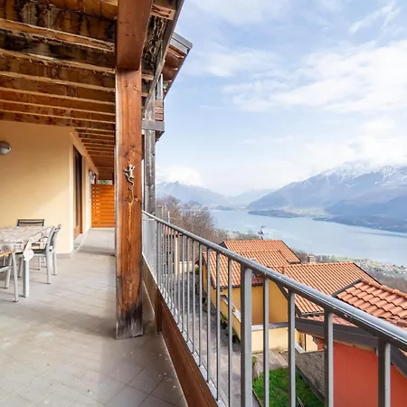 Willow With Lakeview By Wonderful Italy